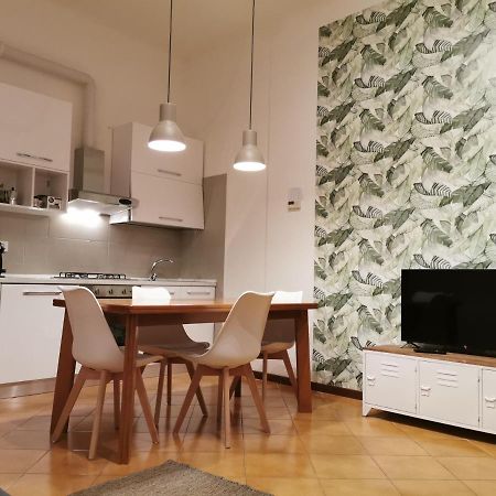 Casetta "Safilu2" 1 Min A Piedi Da M Lodi-Porta Romana Milano Exterior foto